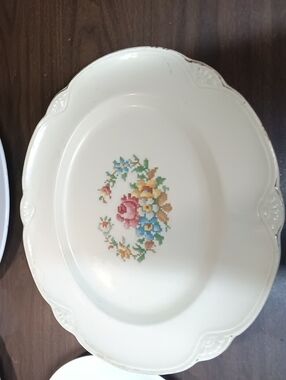 Homer Laughlin Cream Scalloped Floral Platter